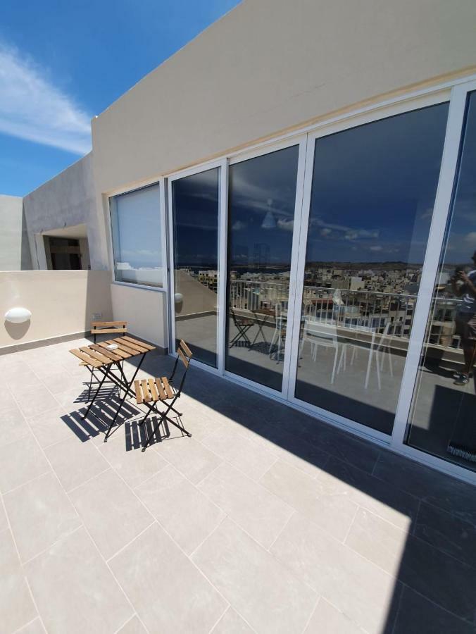 Qawra Modern 1 Bedroom Penthouse San Pawl il-Baħar Zewnętrze zdjęcie