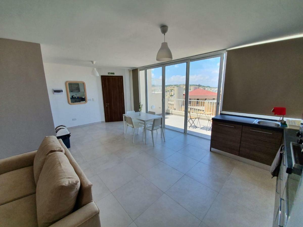 Qawra Modern 1 Bedroom Penthouse San Pawl il-Baħar Zewnętrze zdjęcie